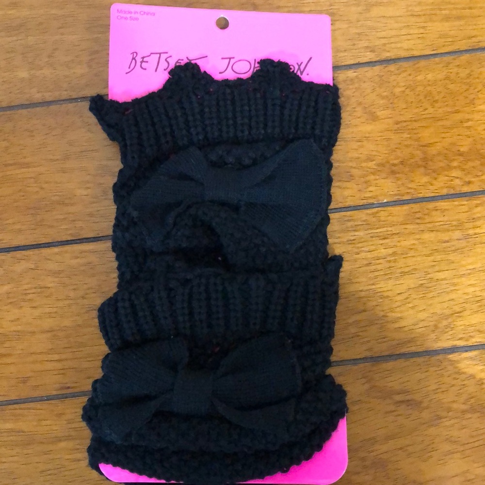 Betsy Johnson Boot Toppers - Picture 3 of 4